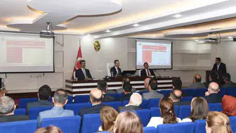 Eğitimde yeni dönem için önemli adımlar: Ardahan'da müdürler toplantısı yapıldı