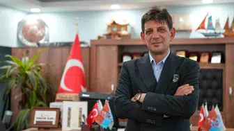 İsmail Turgut Öksüz'den Fair Play örneği: Trabzonlular Federasyonu Genel Başkanı ödüllendirildi