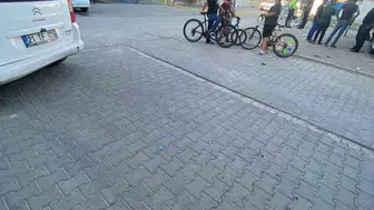Diyarbakır'da pikap çarpan 6 yaşındaki çocuk yaşamını yitirdi