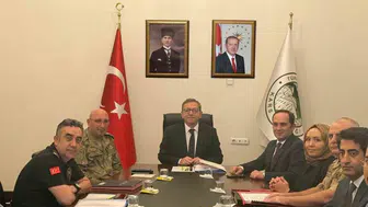 Kars’ta güvenlik zirvesi: asayiş, okul güvenliği ve sınır hattı masada
