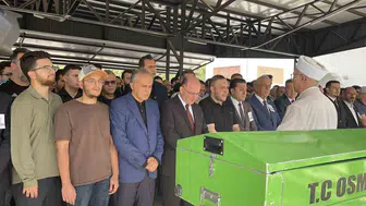 Osmaniye'de silahlı saldırıda hayatını kaybeden öğretmen defnedildi