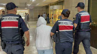Samsun'da jandarma kimlik kontrolünde 16 suçtan aranan kadın yakalandı