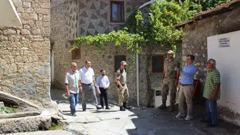 Kemaliye kaymakamı emirhan arıkan, yıldızlı köyündeki gelişmeleri yerinde inceledi