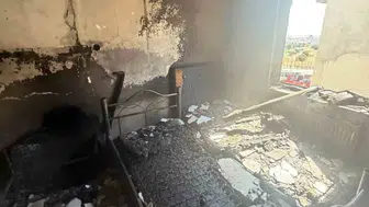 Bandırma'da apartman yangınına itfaiye zamanında müdahale etti