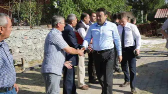 Kütahya valisi muhtarlarla bir araya geldi ve talepleri dinledi