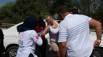 Manavgat’ta tanker ile otomobil çarpıştı, bir kadın yaralandı