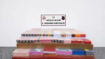 Manavgat'ta 3,9 milyon liralık kaçak ürün operasyonu