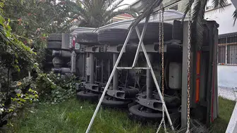 Düzce'de tır ile patpat çarpıştı: 4 ölü, 8 yaralı