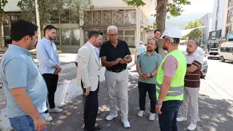Tavas Belediye Başkanı Kadir Tatık, ilçedeki çalışmaların detaylarını yerinde inceledi