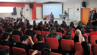Kars'ta 120 öğrenciye siber güvenlik eğitimi verildi