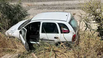 Aydın'da şarampole uçan otomobilin sürücüsü kazayı hafif atlattı