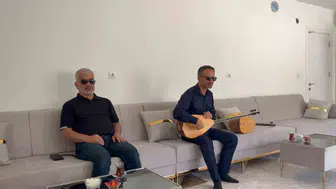 Görme engeline inat bağlama ustası oldu: İsmail Babat'ın ilham verici hikayesi