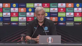 Bruno Genesio: Zor dönemlerden geçiyoruz ama pes etmiyorum