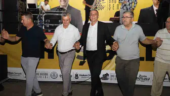 Bağ Bozumu Şenliği'nde Aşağıçobanisa'da coşkulu konser ve söyleşi