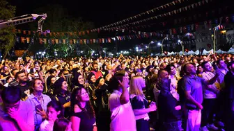 Cengiz Kurtoğlu, altın biber festivalinde tarih yazdı