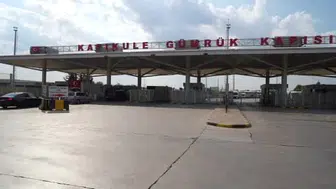 Gurbetçilerin Avrupa'ya dönüş yolunda duygusal anlar