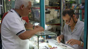 Gaziantep'teki saat ustası 56 yıldır mesleğine hayat katıyor