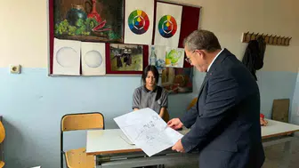 Vali Ziya Polat, Güzel Sanatlar Lisesi’ni ziyaret etti