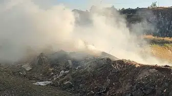 Pazaryeri'nde çöplük yangını paniğe neden oldu
