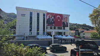 Zonguldak'ta sosyal güvenlik hizmetlerini güçlendiren yeni bina açıldı