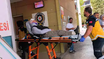 Bursa'da otomobil şarampole uçtu, 2 kişi yaralandı