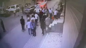 Küçükçekmece'de silahlı kavgada çocuk yaralandı: güvenlik kamerası görüntüleri ortaya çıktı