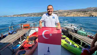 Tuna Tunca, Catalina Kanalı’nı başarıyla geçerek yeni bir zafer daha kazandı