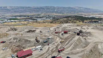 Kahramanmaraş’ta 200 bin metreküp enkaz ekonomiye kazandırıldı