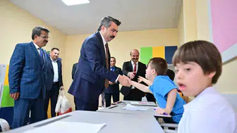 Başkan Yılmaz, özel eğitim öğrencileriyle buluştu