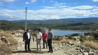 Sinop'un köylerinde ulaşımı kolaylaştıracak parke yol çalışmaları devam ediyor
