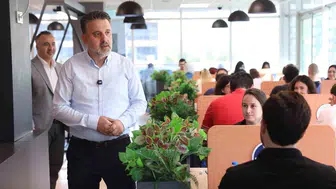 Bursa Büyükşehir'den 2 bin 500 gencin katıldığı KPSS denemesi