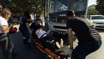 Muğla'da yolcu otobüsü elektrikli bisikleti altına aldı: bir kişi yaralı