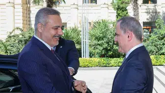 Hakan Fidan Bakü'de Azerbaycan Dışişleri Bakanı ile bir araya geldi