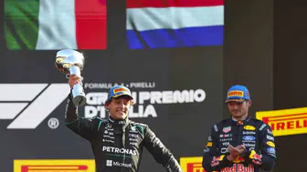 Kimi Antonelli İtalya Grand Prix'sini 19. sıradan başlayarak kazandı