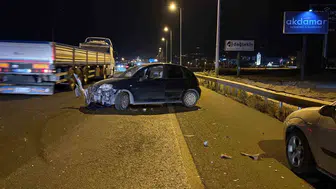 Kayseri'de iki otomobil çarpıştı: bir kişi hastaneye kaldırıldı