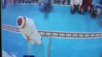 Erzurum'da camide kediyi tekmeleyen şahıs gözaltına alındı