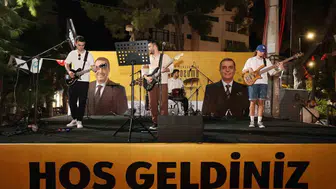 İçinde üzümün tarihi barındıran söyleşi Manisa'da gerçekleştirildi
