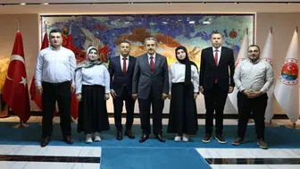Şırnak'ın gururu ikiz kardeşler, Vali Ekici ile buluştu
