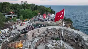 Antalya'da tarihi atmosferde müzik ziyafeti: Gün batımı konseri
