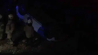 Ümraniye'de park halindeki otomobilin alt yola yuvarlanması sonucu sürücü yaşamını yitirdi