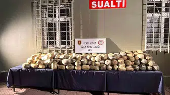 Van'da gerçekleştirilen uyuşturucu operasyonunda 412 bin 741 gram madde ele geçirildi