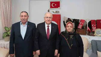 Bakan Güler, şehit jandarma er emin polat’ın baba ocağını ziyaret etti