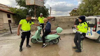 Karaman’da kasksız motosiklet sürücüsüne yüksek ceza: 12 bin 500 lira