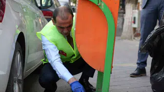 Vali Taşolar temizlik çalışmasına katıldı