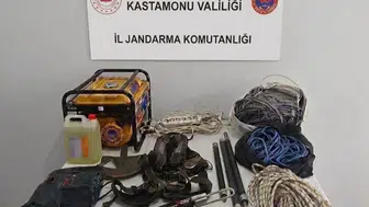 Define avcıları fotokapanla suçüstü yakalandı