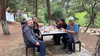 Gerze huzurevi sakinleri doğa ile buluşarak moral buldu