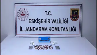 Eskişehir'de yolcu otobüsünde sentetik ecza hapı yakalandı