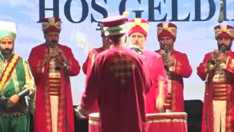 Sincan'da Türk Dünyası Festivali'nde Azerin coşkuyla sahne aldı