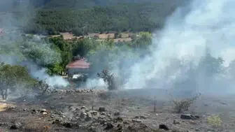 Karabük'te anız yangınına hızlı müdahale: Büyümeden kontrol altına alındı
