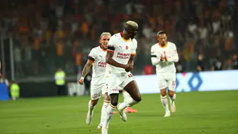 Osimhen, sezonun 6. golünü Başakşehir karşısında attı